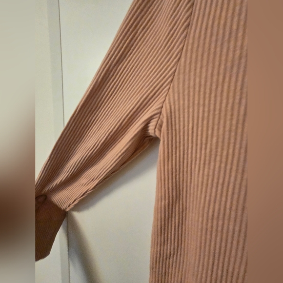 Loft‎ Salmon-colored Button-Up Henley - Picture 3 of 5